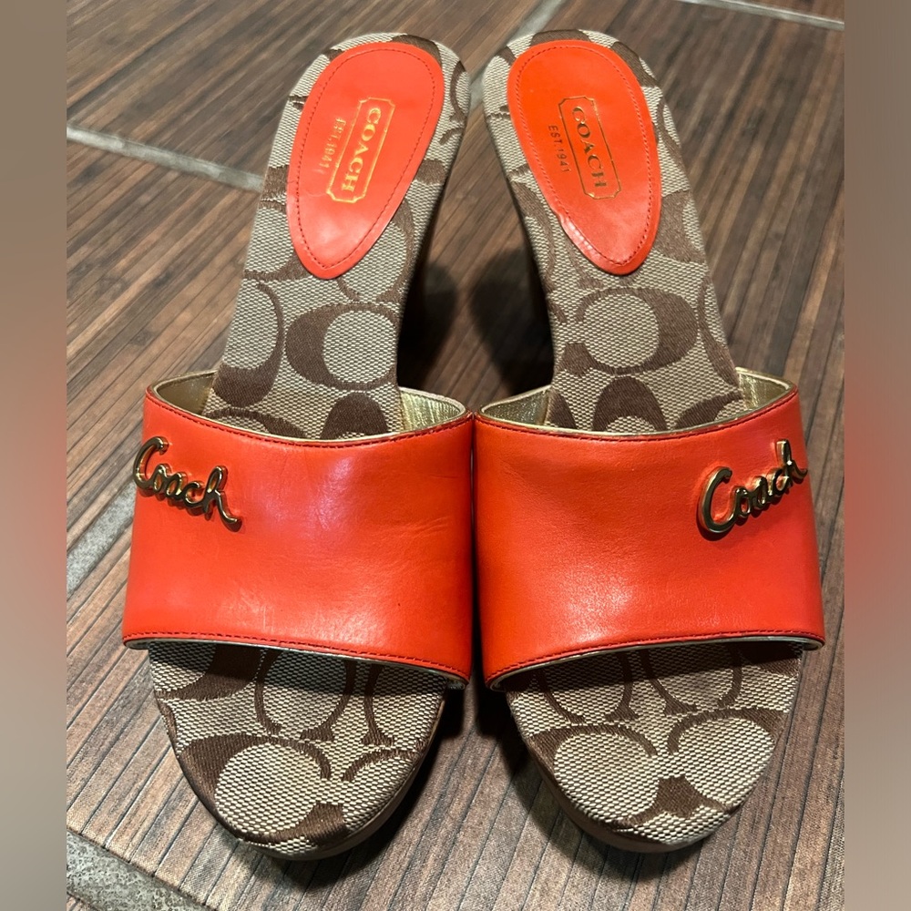 Orange Coach Heel Size 6 New Minimal Use Like New